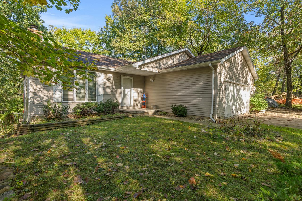 147 Lake Thunderbird Dr., Putnam, IL 61560