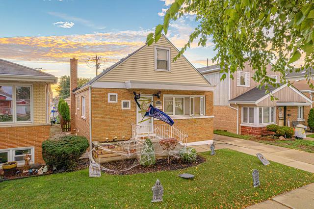 5818 S. Mason Ave., Chicago, IL 60638
