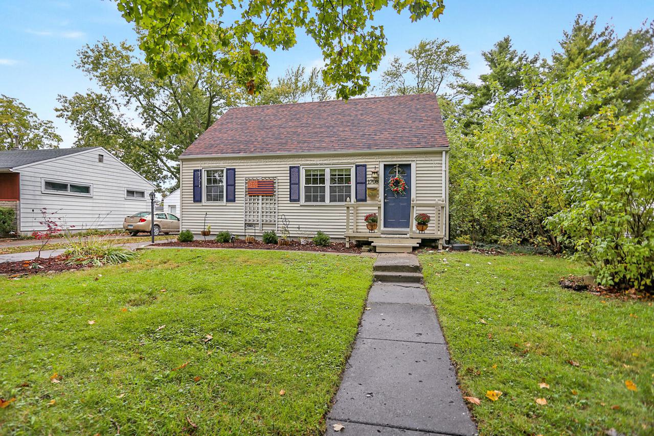 1708 W White St., Champaign, IL 61821