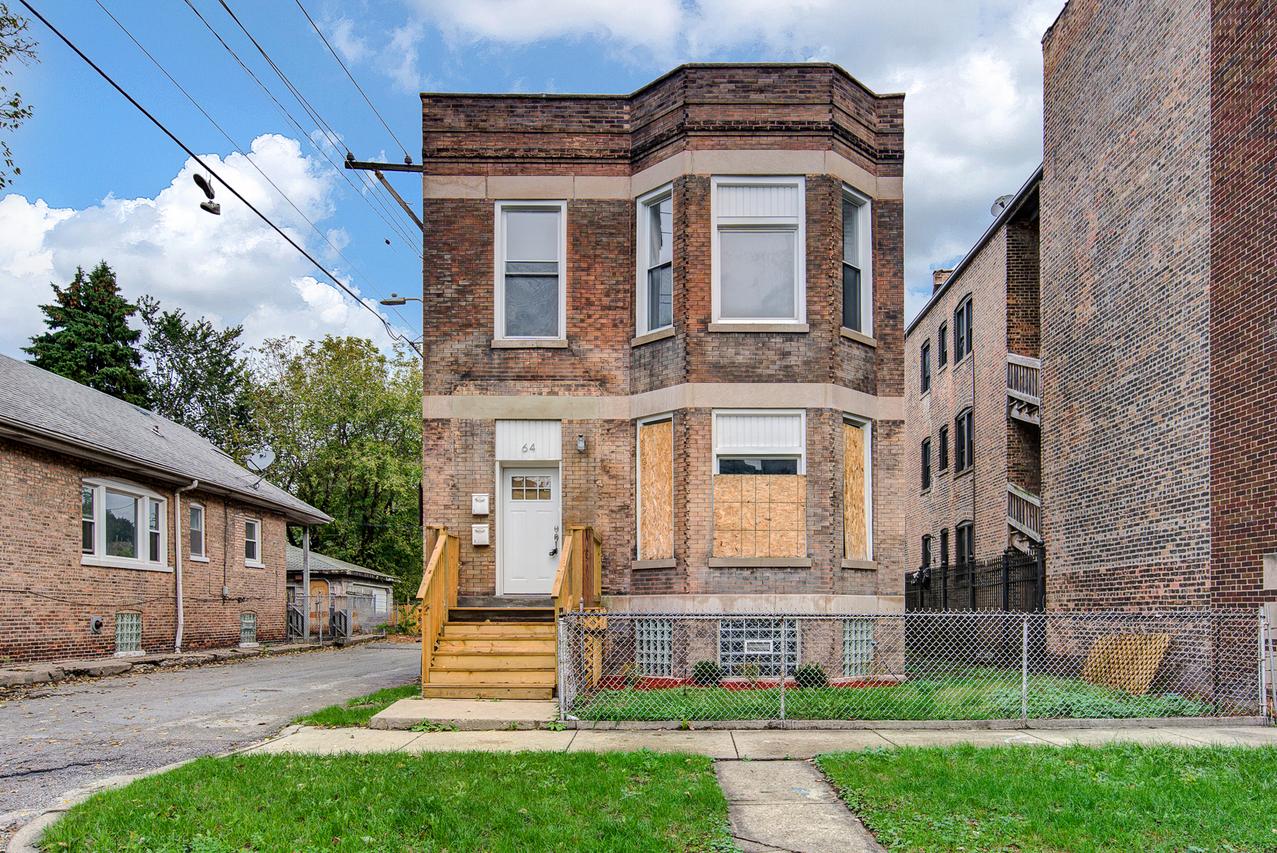 64 E 68th St., Chicago, IL 60637