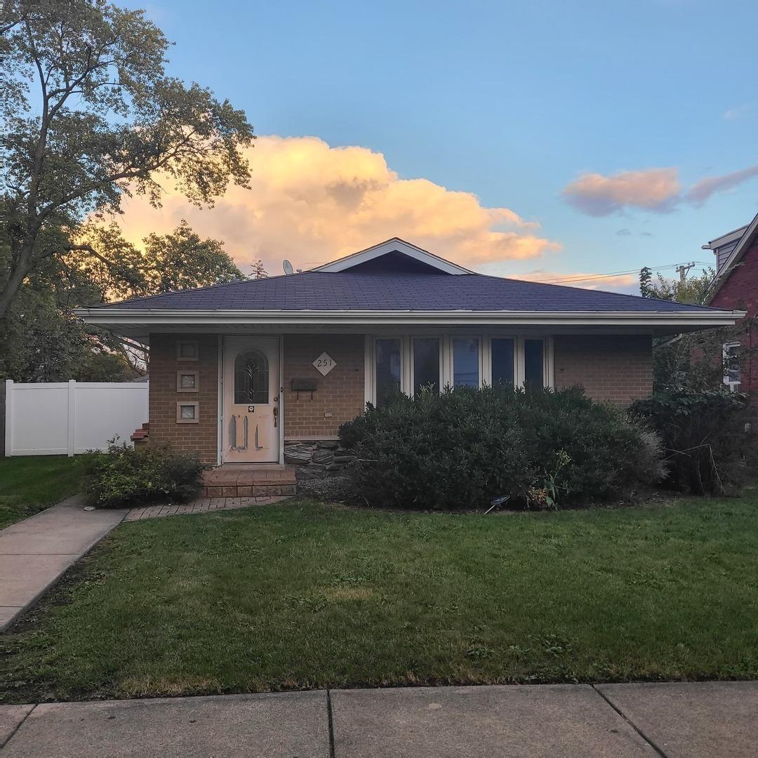 251 N Laverne Ave., Hillside, IL 60162