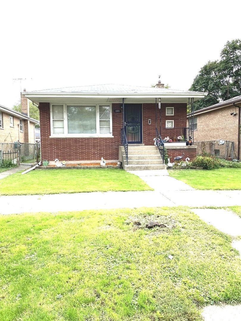 12435 S Winchester Ave., Calumet Park, IL 60827