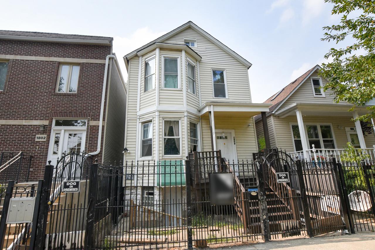1806 N Washtenaw Ave., Chicago, IL 60647