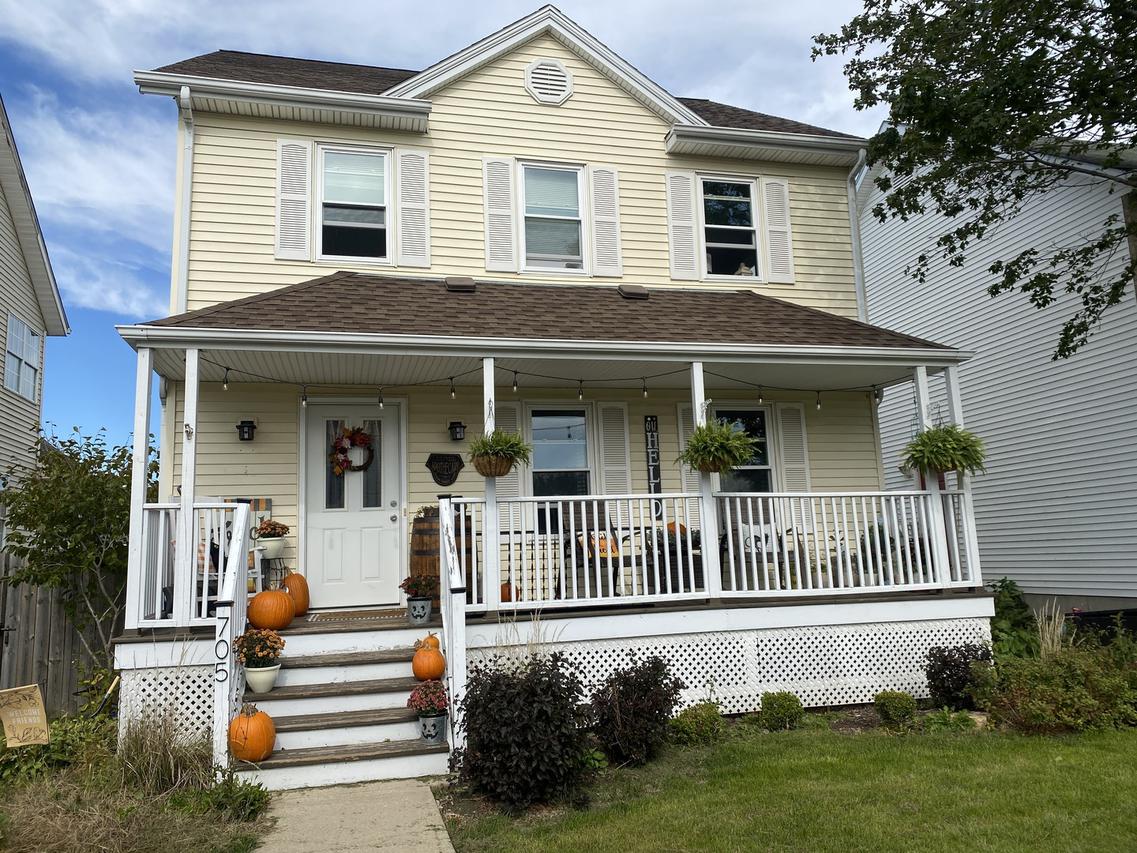 705 Benham St., Kirkland, IL 60146