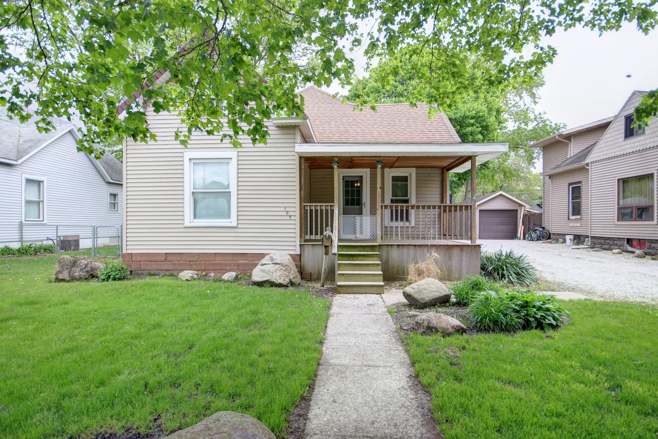 105 S Richman St., Villa Grove, IL 61956