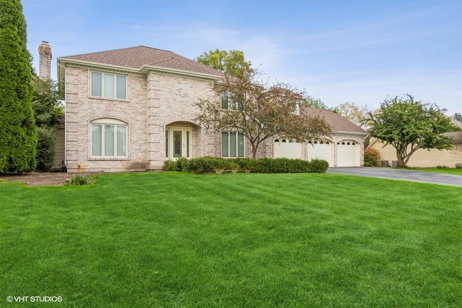 24116 Brancaster Dr., Naperville, IL 60564