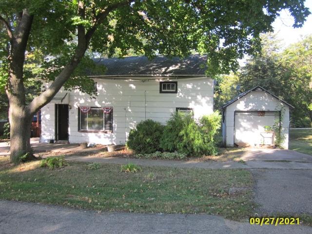 50 N Cedar St., Cedarville, IL 61013