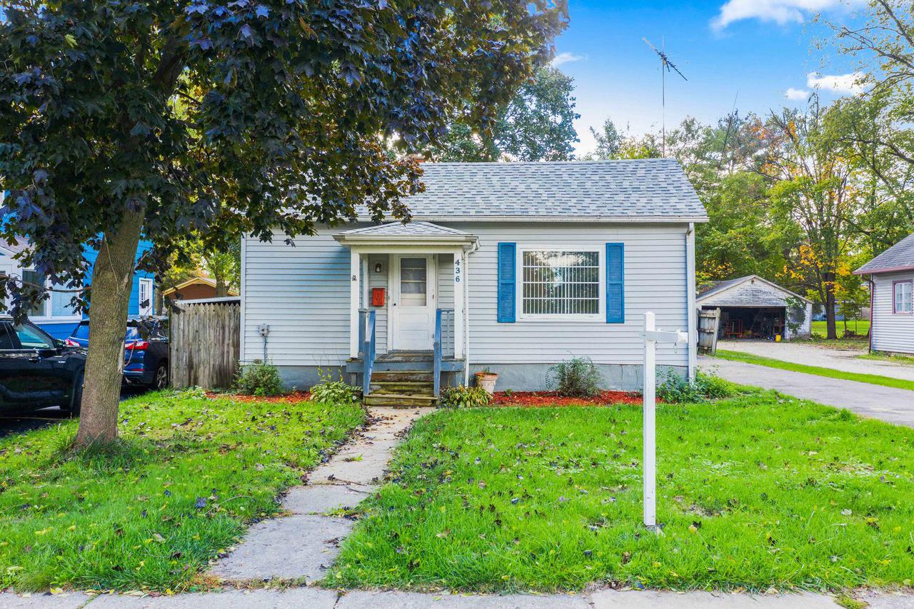 436 E Wilson St., Batavia, IL 60510