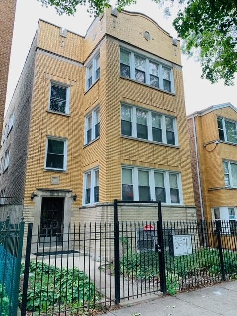 6022 N Washtenaw Ave., Chicago, IL 60659