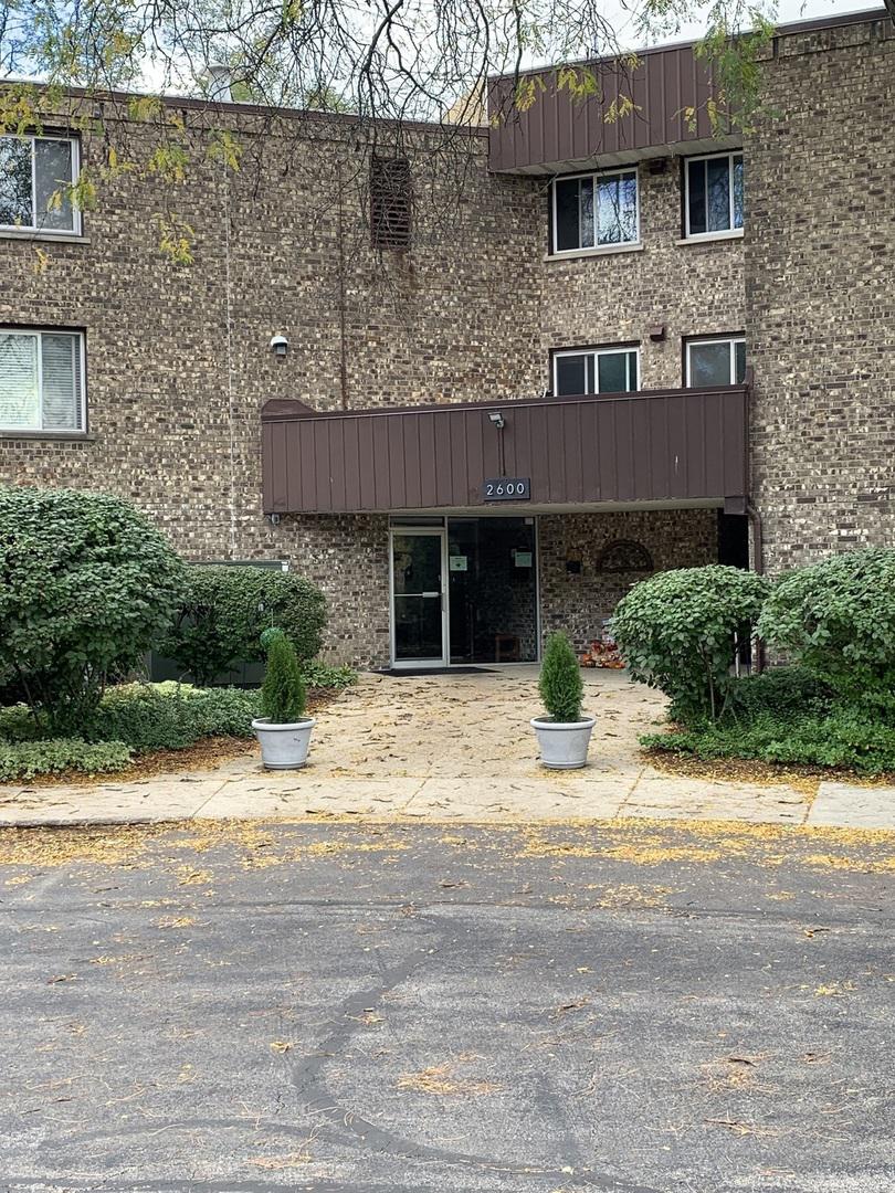 2600 Brookwood Way Dr. #105A, Rolling Meadows, IL 60008