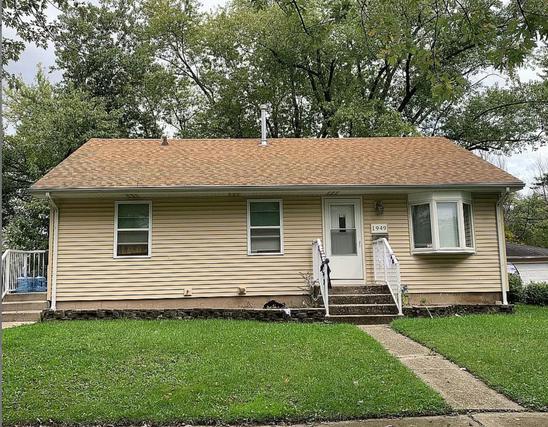 1949 221st St., Sauk Village, IL 60411