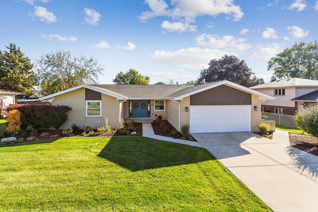 14203 Margerita Ave., Orland Park, IL 60462