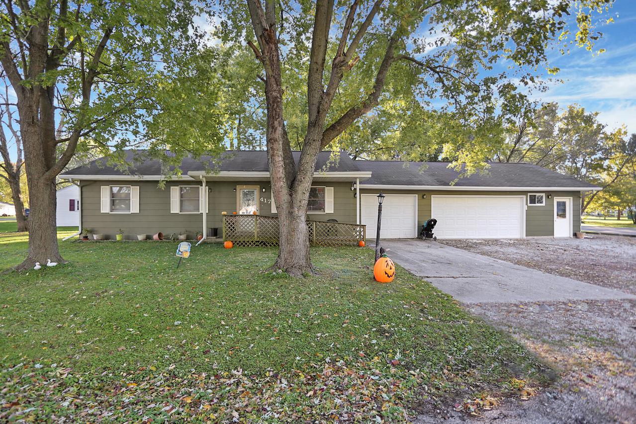 417 S Juniper Dr., Atwood, IL 61913