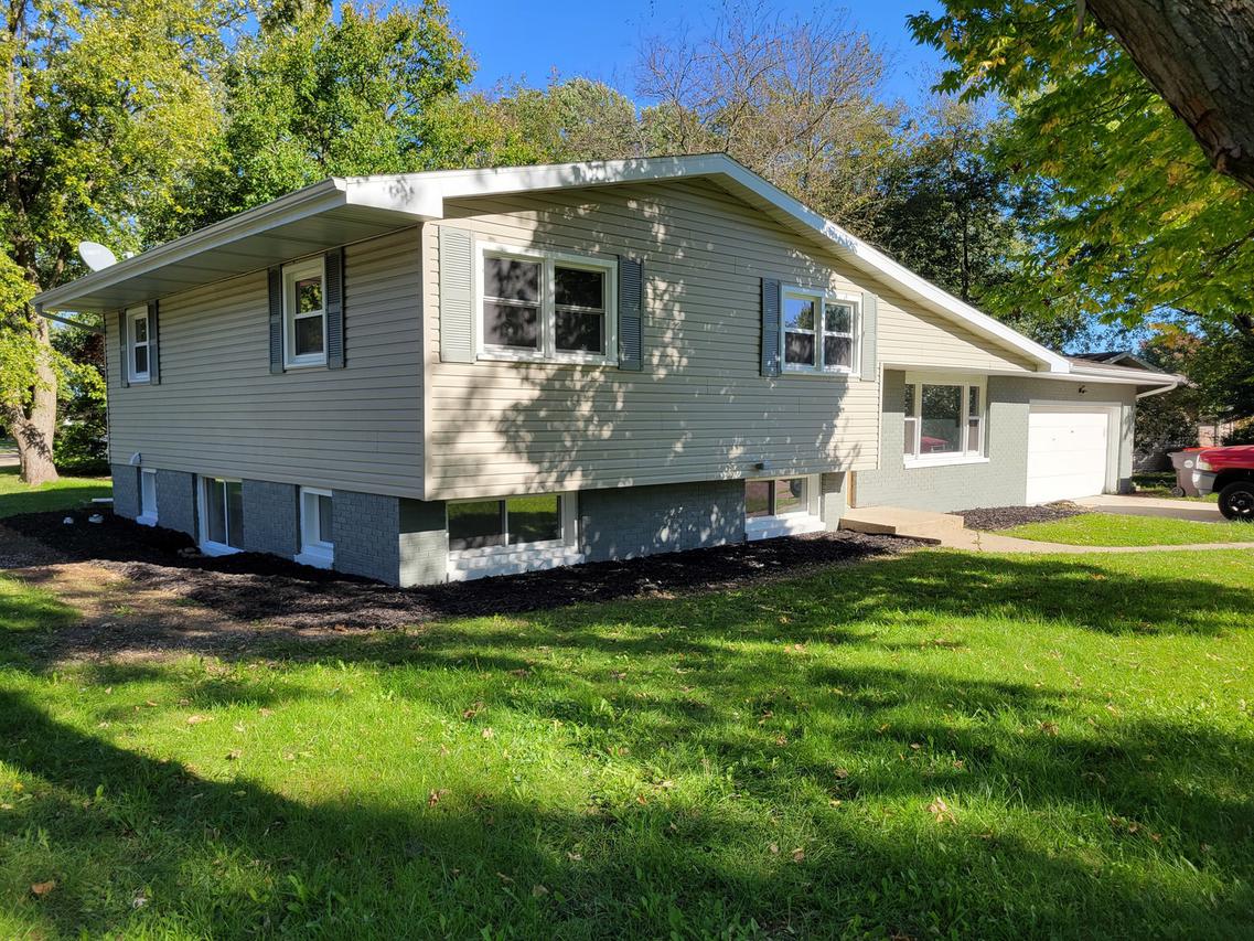 1401 Kenneth Dr., Rantoul, IL 61866