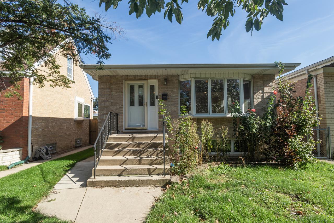4569 N Merrimac Ave., Chicago, IL 60630