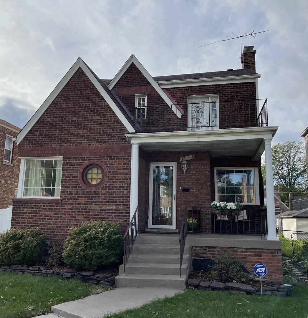 12134 S Perry Ave., Chicago, IL 60628