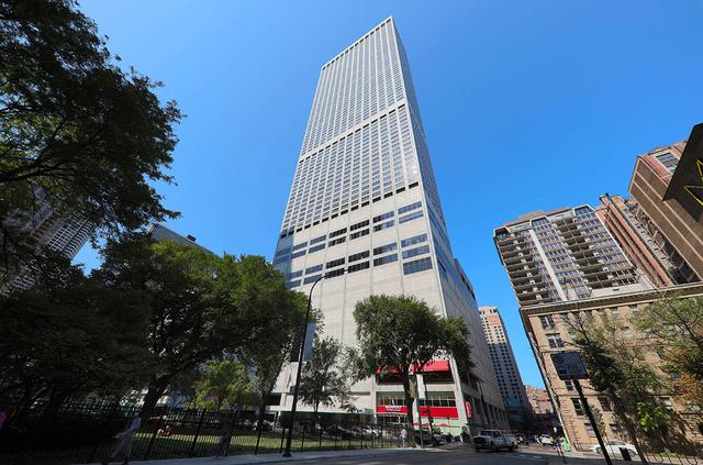 180 E. Pearson St. #7106, Chicago, IL 60610