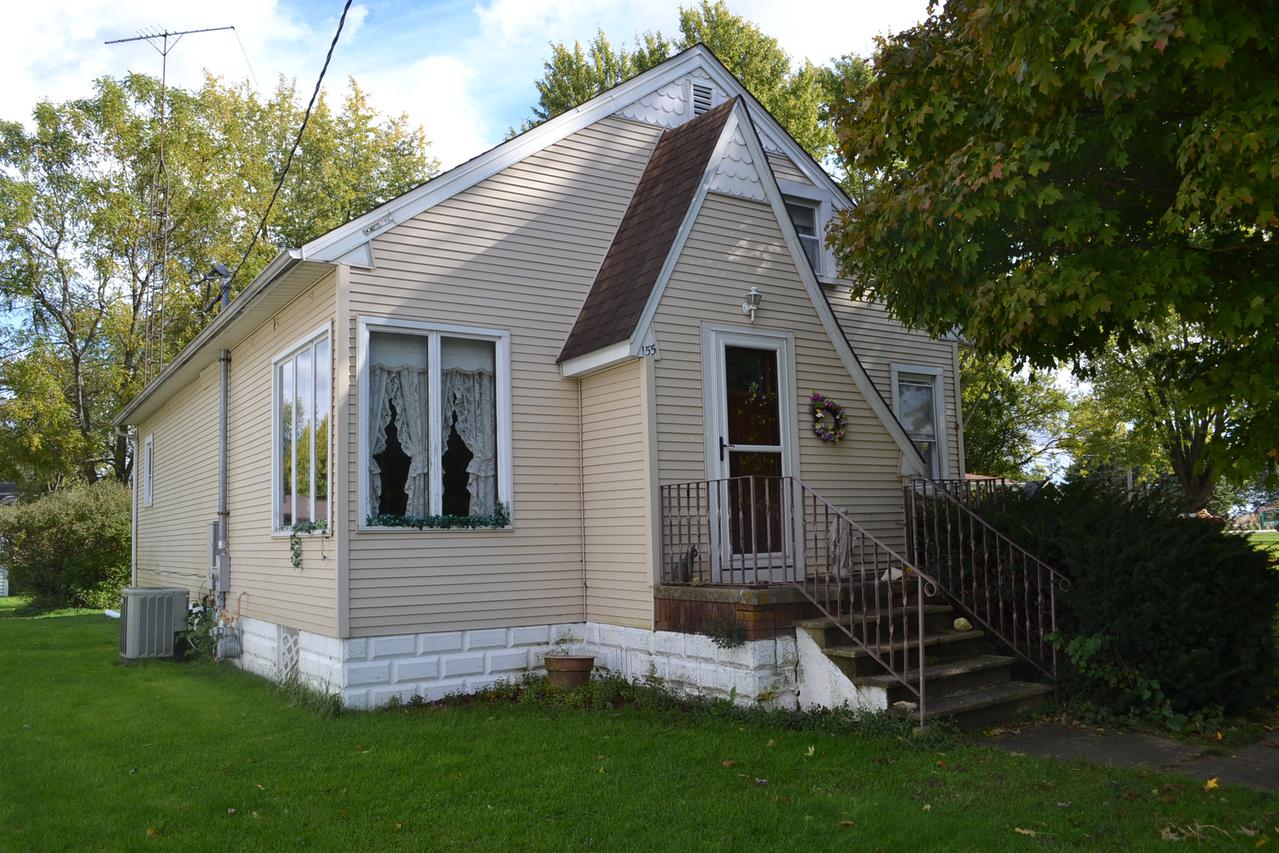155 Jefferson St., South Wilmington, IL 60474