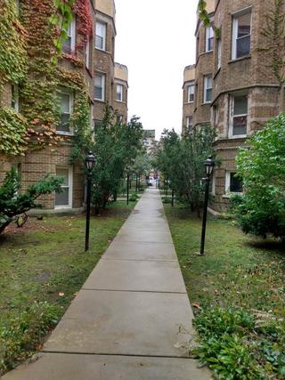 1626 W. Farwell Ave. #2H, Chicago, IL 60626
