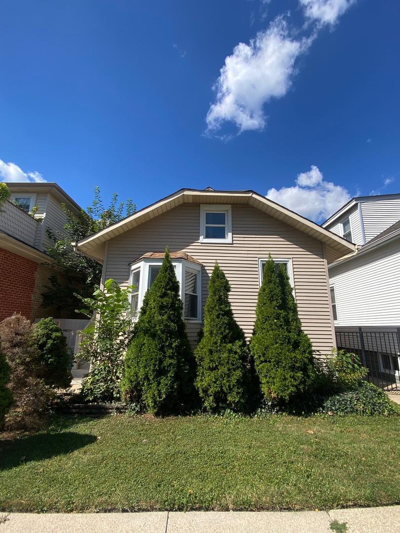 3526 N Oketo Ave., Chicago, IL 60634