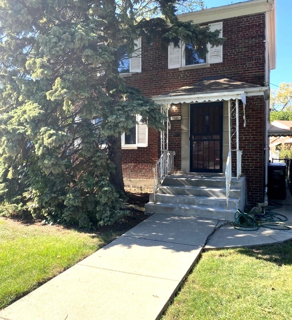 7620 S Hamilton Ave., Chicago, IL 60620