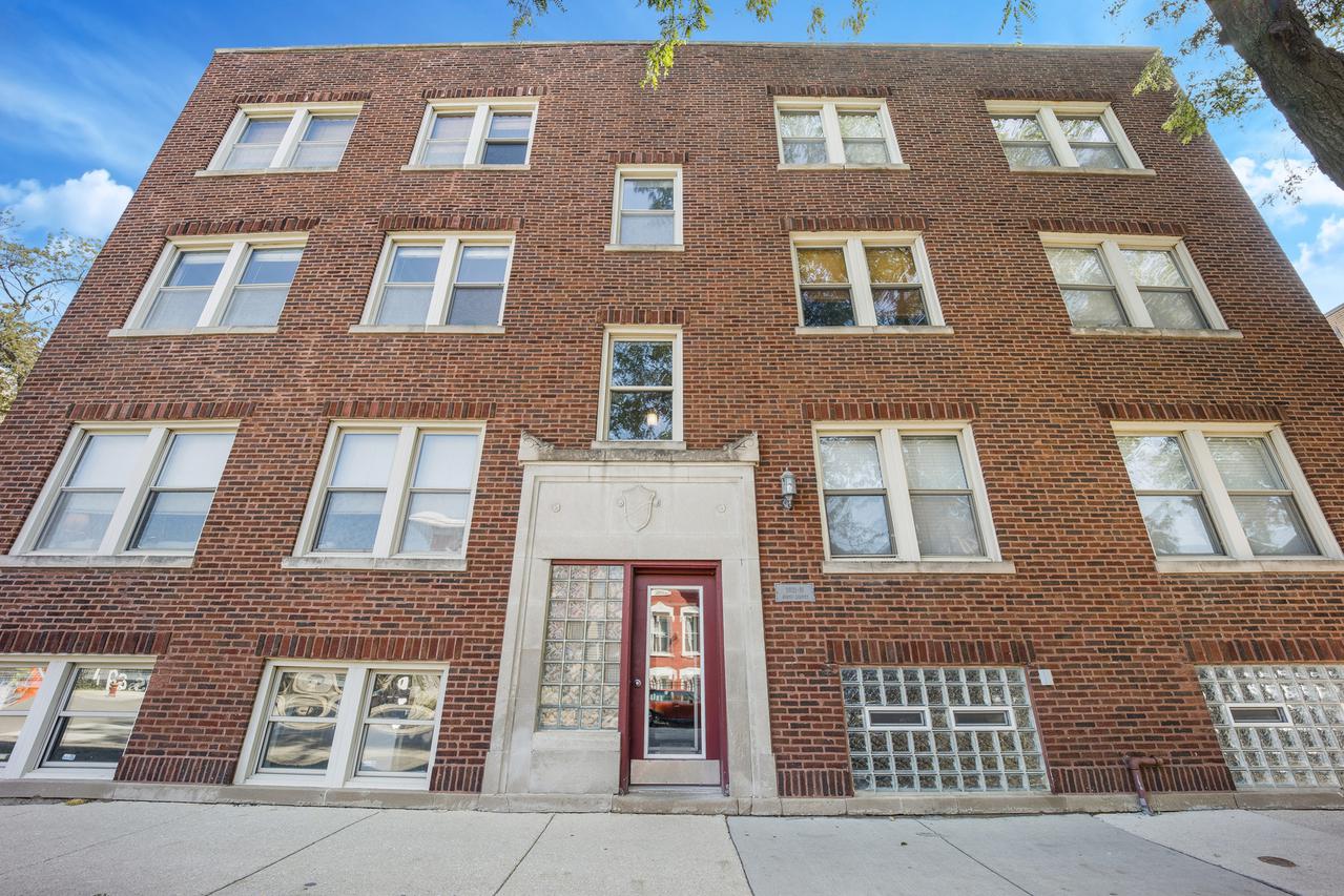 2021 N Leavitt St. #2, Chicago, IL 60647