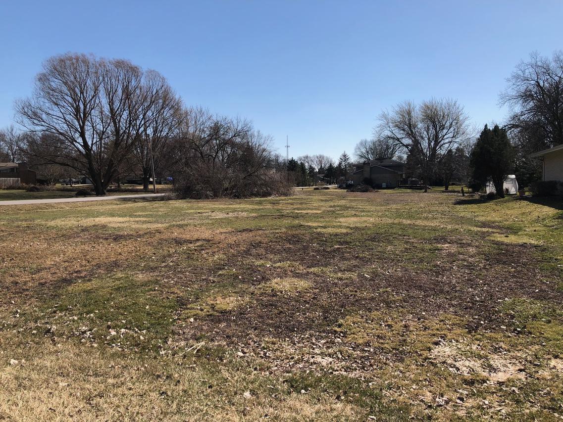 20W301 99th St., Lemont, IL 60439