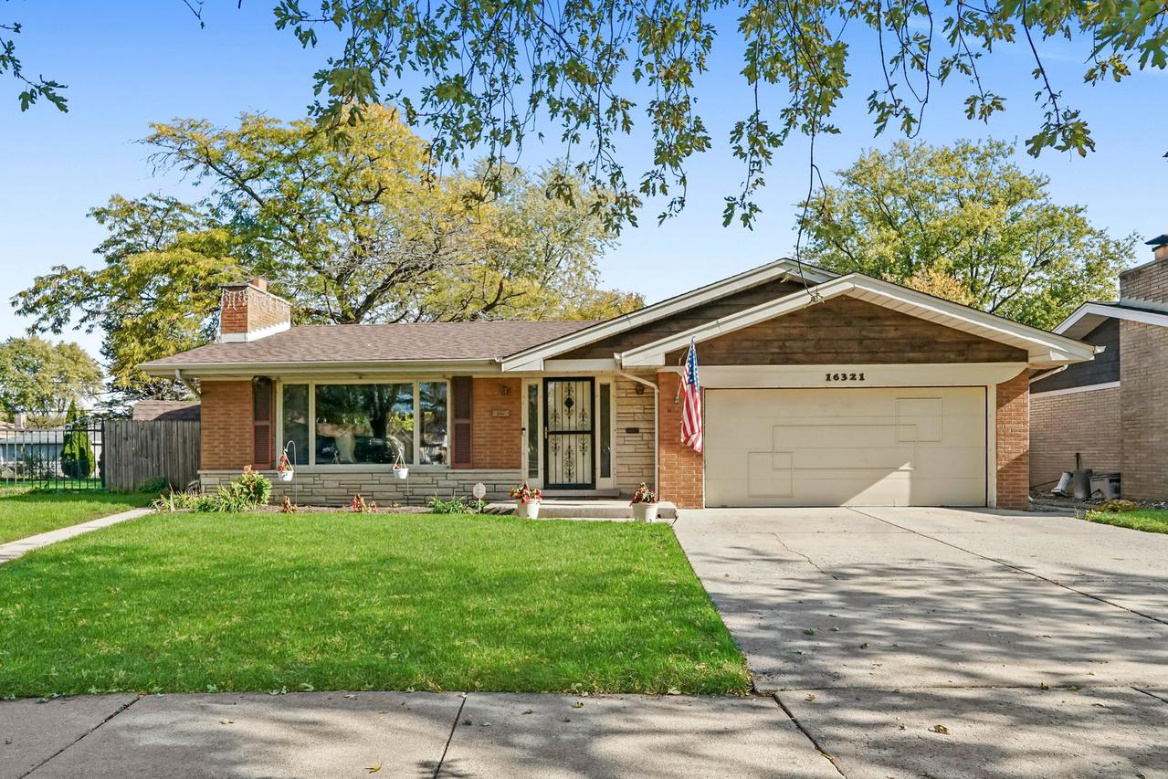 16321 Maryland Ave., South Holland, IL 60473