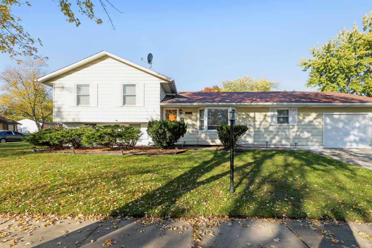 4700 Lee Ct., Richton Park, IL 60471