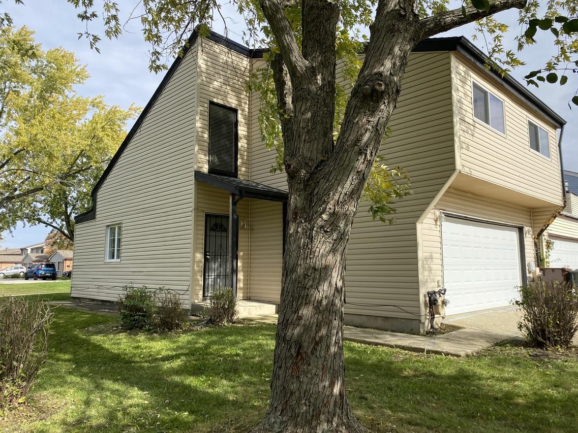 924 Cordoba Ct., University Park, IL 60484