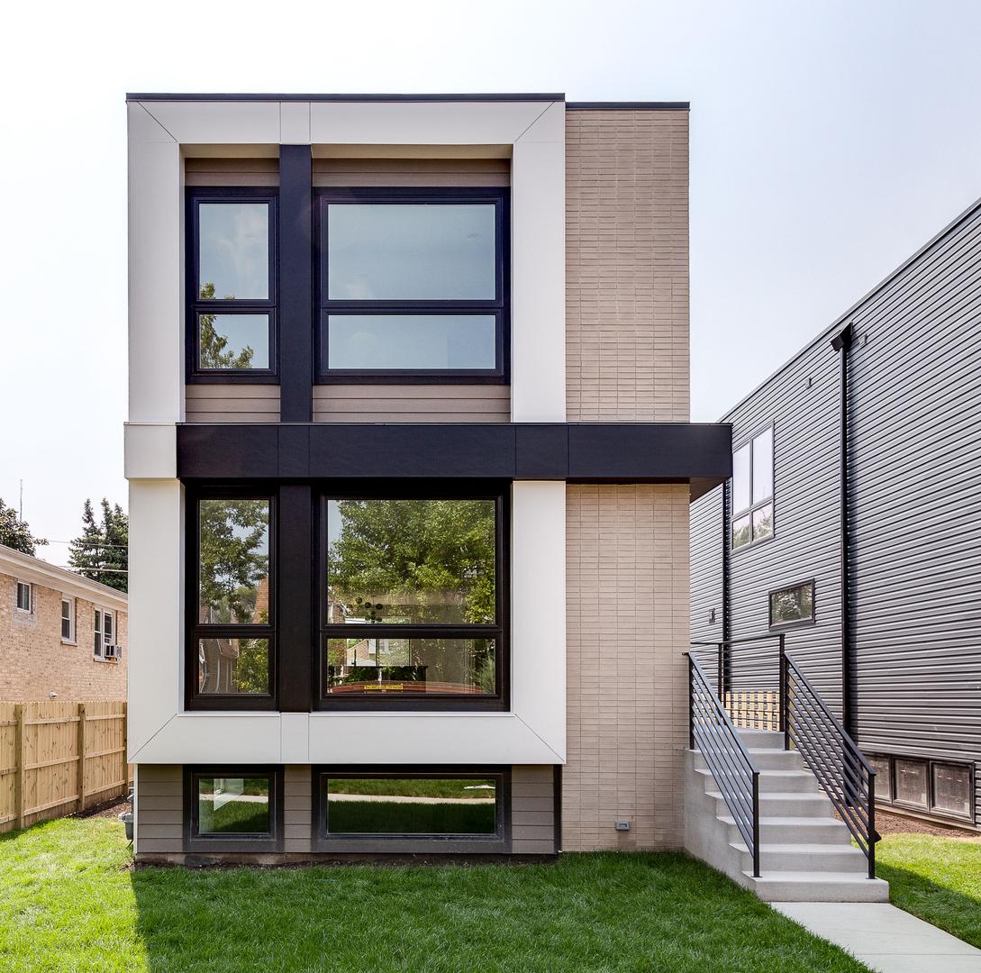 3431 W Le Moyne St., Chicago, IL 60651