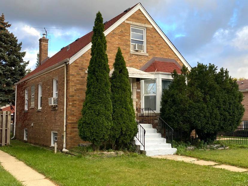 2727 N Moody Ave., Chicago, IL 60639