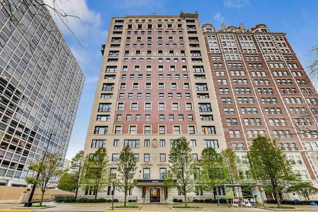 2430 N. Lakeview Ave. #11-12N, Chicago, IL 60614