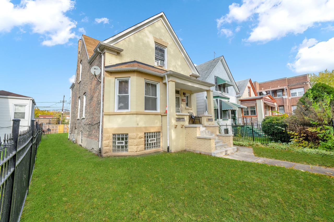 5438 W Monroe St., Chicago, IL 60644