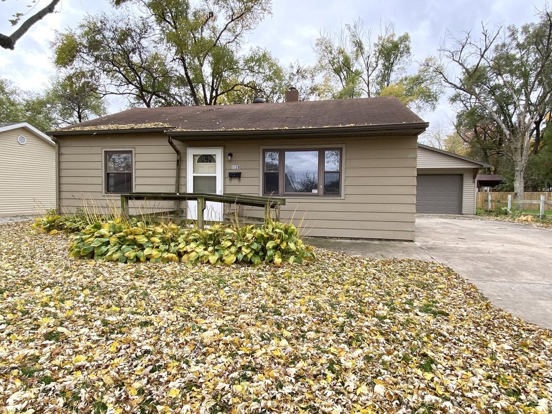 1128 Eastview Dr., Rantoul, IL 61866