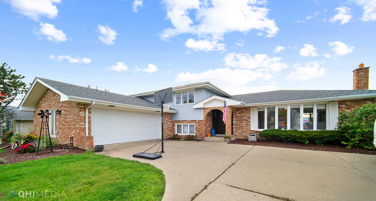 13642 Deerpath Dr., Orland Park, IL 60462