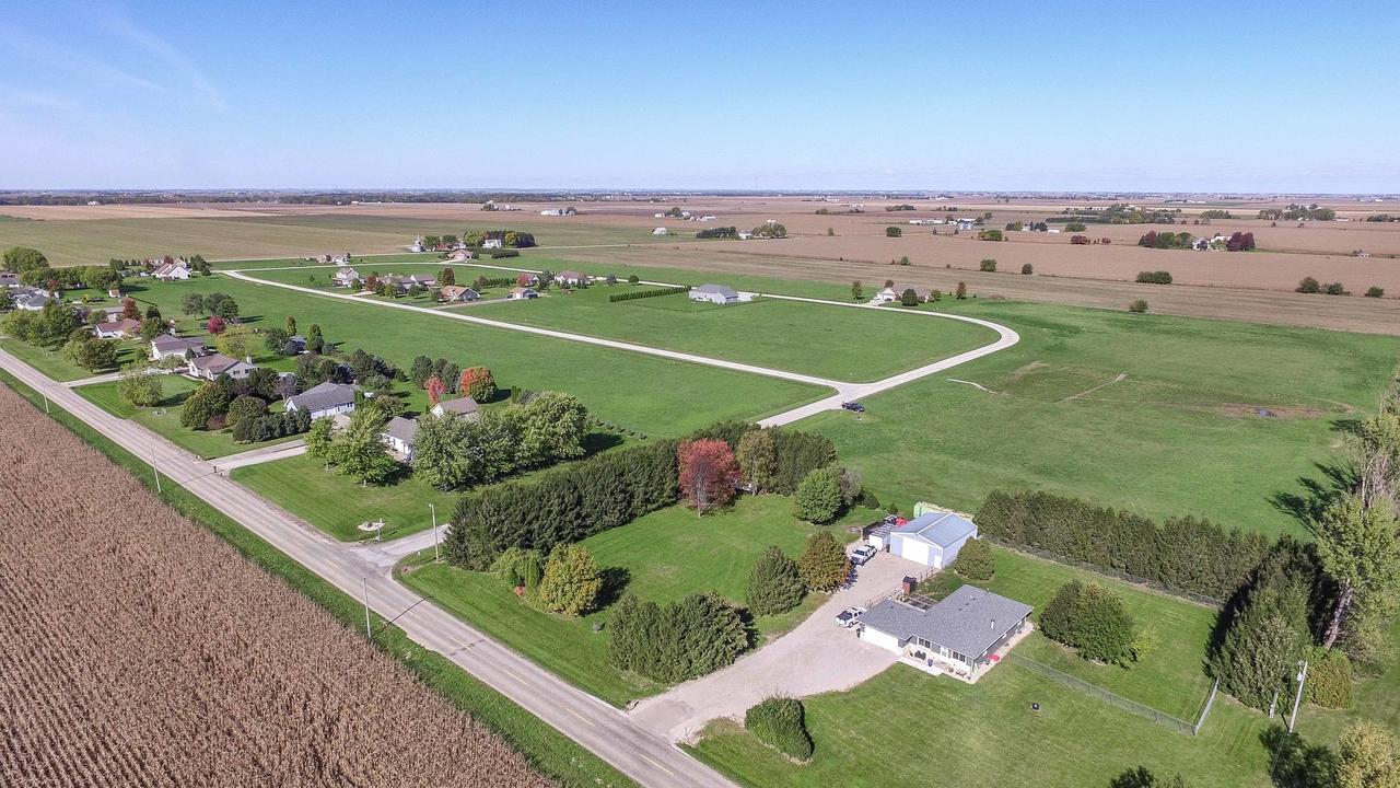 2426 N 4220th Rd., Sheridan, IL 60551