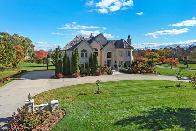 5 Willowmere Dr., South Barrington, IL 60010