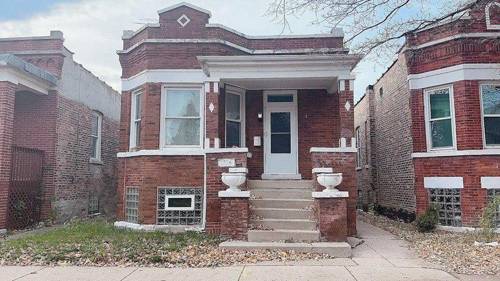 1226 S 57th Ave., Cicero, IL 60804