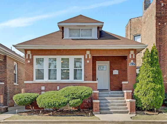 8418 S Elizabeth St., Chicago, IL 60620
