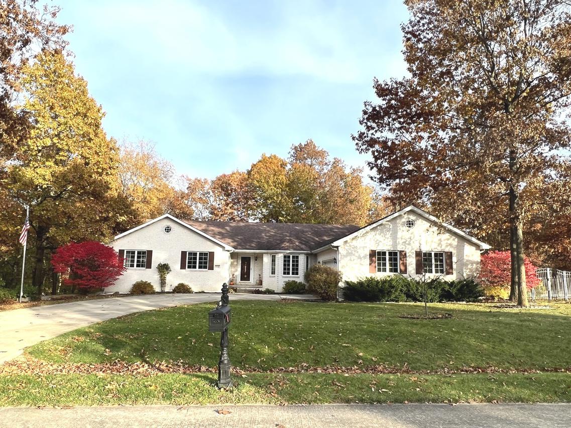 5300 Asti Blvd., Clinton, IL 61727