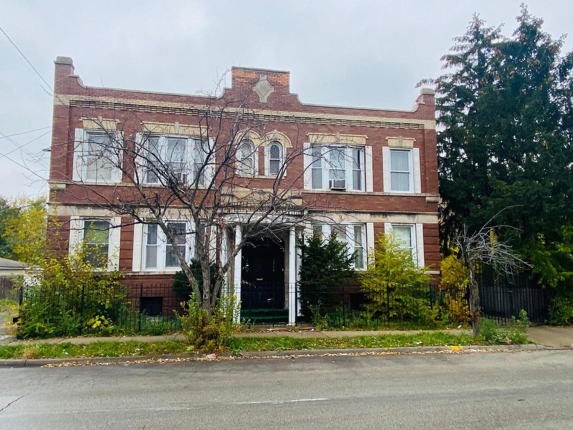 3908 W 18th St., Chicago, IL 60623
