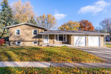 129 Wendell Pl., Dekalb, IL 60115