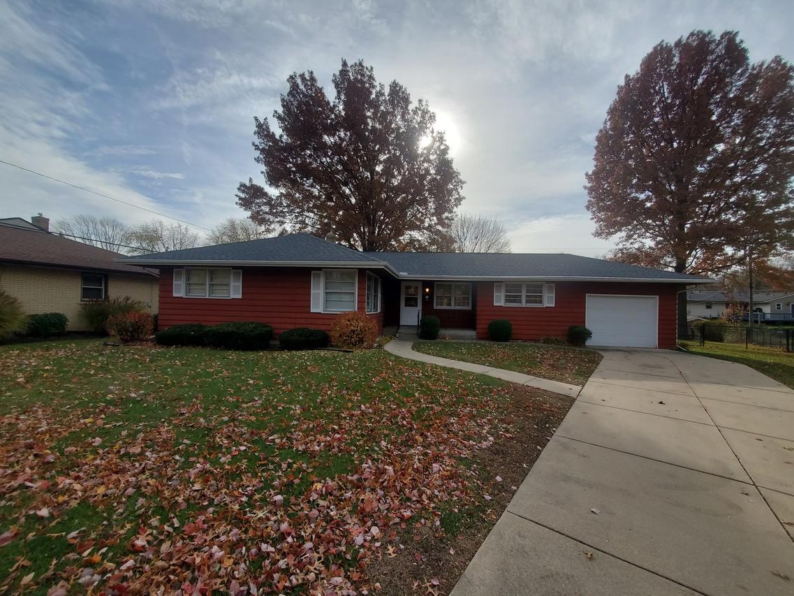 3407 Cross St., Rockford, IL 61108