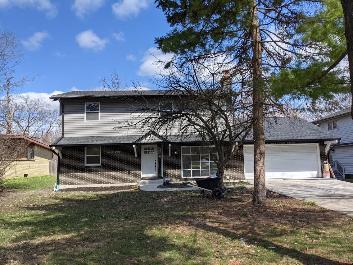 17W106 White Pine Rd., Bensenville, IL 60106