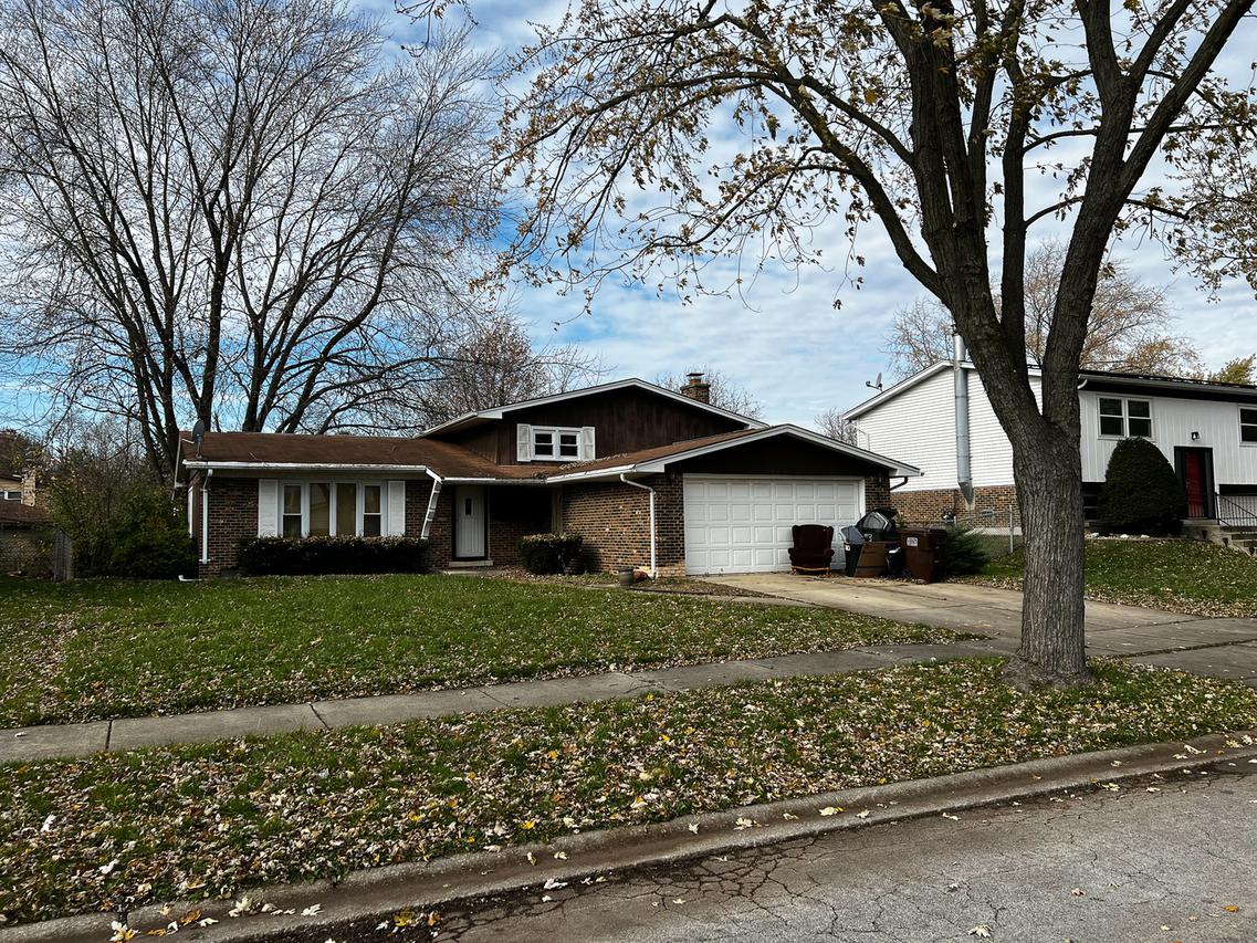 22764 Redwood Dr., Richton Park, IL 60471