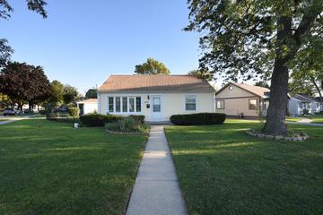 10142 Dora St., Franklin Park, IL 60131