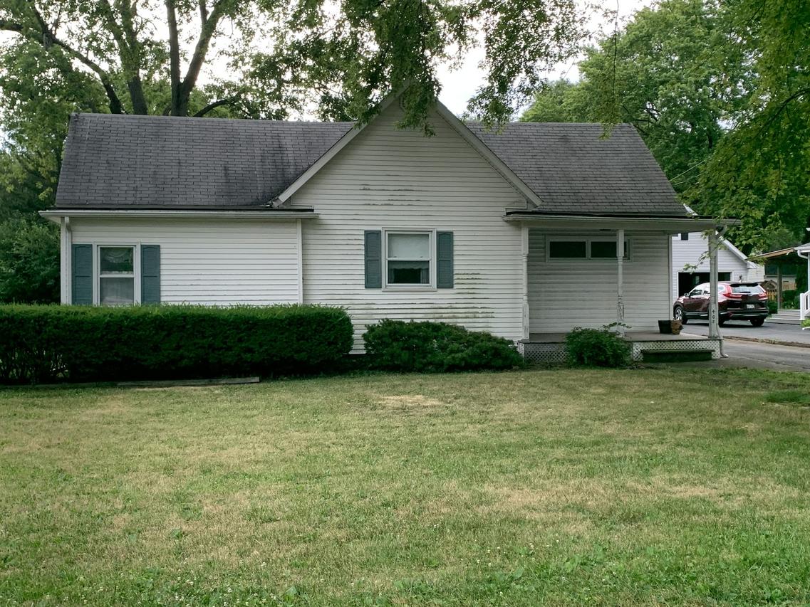 408 Stout St., St. Joseph, IL 61873