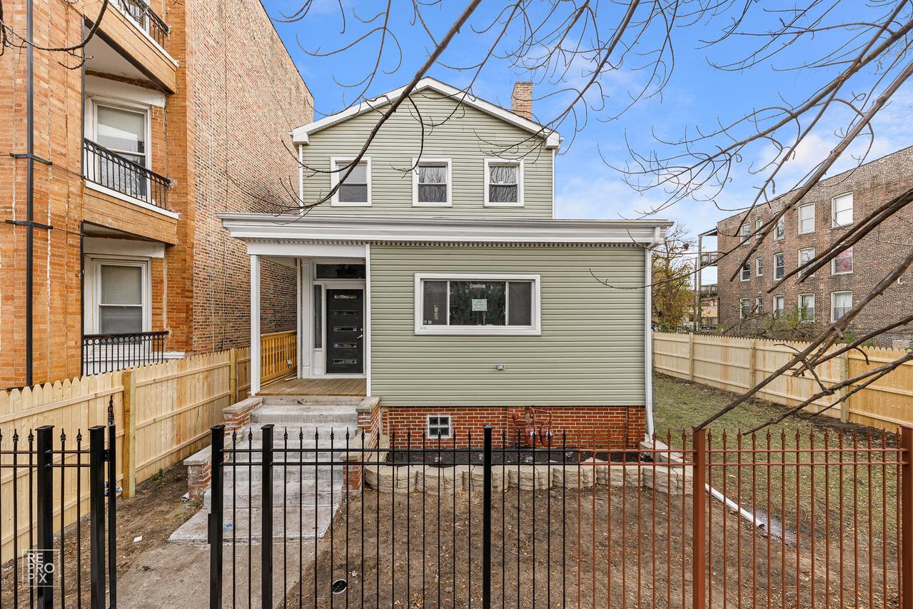 7145 S Yale Ave., Chicago, IL 60621