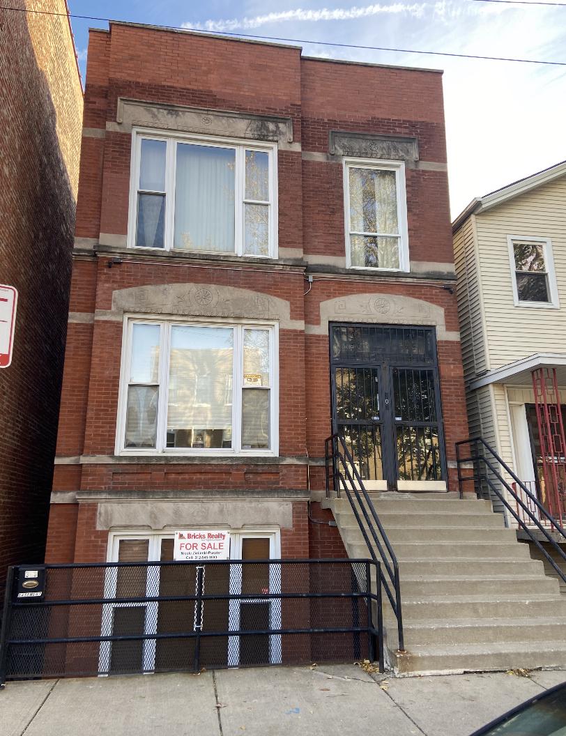 303 W 24th St., Chicago, IL 60616